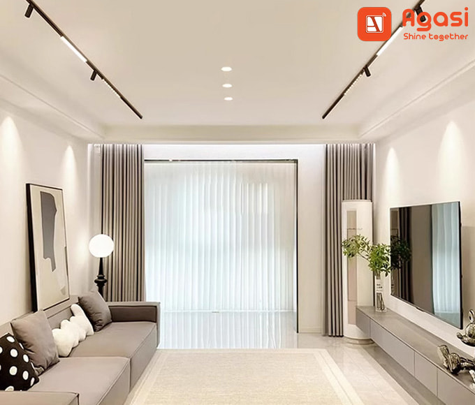So Sánh Đèn Ray Nam Châm Âm Trần Và Nổi: Chọn Kiểu Nào Đúng Cho Công ...